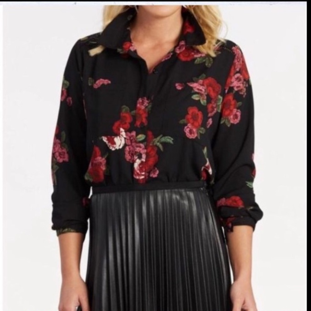 Allison Joy Emmett Floral Blouse, size small